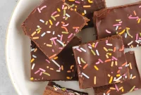 No-Bake Chocolate Protein Bars Recipe for Quick Energy
