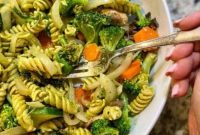 Vegan Pesto Pasta Recipe with Creamy Cashew Sauce