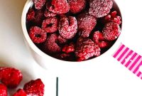 Freeze Raspberries for Smoothies and Desserts: Simple Step-by-Step Guide