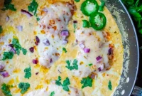 Cheesy Jalapeño Keto Chicken Skillet Recipe