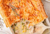 Comforting Chicken Pot Pie Casserole Recipe for Weeknights