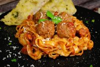 Spicy One-Pot Meatball Pasta Recipe for Quick Dinners