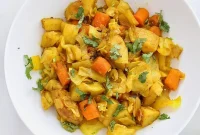 Atakilt Wat: Ethiopian Cabbage, Potato & Carrot Stew (Vegan, GF)