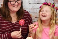 Candy Flower Crowns for Valentine’s Day Gifts and Decor