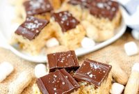 Peanut Butter Rice Krispie Treats Recipe for Gooey, Crunchy Squares