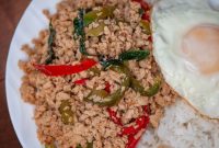 Thai Basil Pork (Pad Kra Pao) Stir-Fry Recipe