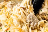 Creamy Three-Cheese Chicken Tetrazzini Recipe
