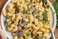 Zucchini, Mushroom & Leek Pasta Recipe — Creamy Spring Pasta