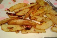 Cajun Garlic Oven-Baked Fries That Crisp Every Time