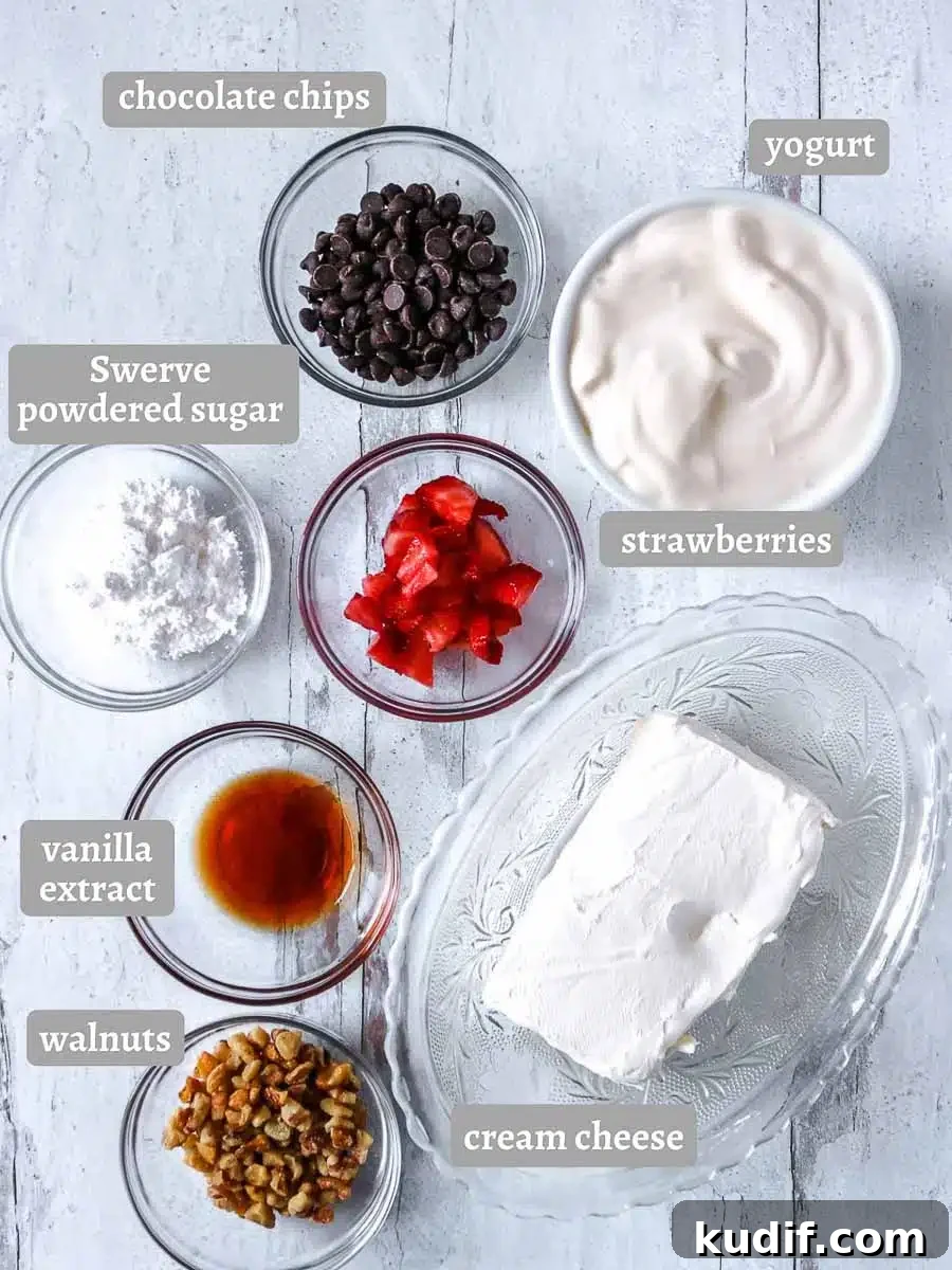 Strawberry Frozen Yogurt Bark Recipe — Quick Summer Dessert 4 ingredients for frozen yogurt bark