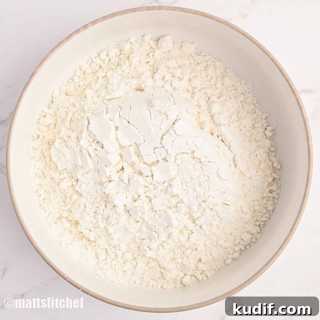 High-Protein Pizza Recipe for Muscle Gain and Recovery 4 Combine flour and baking powder