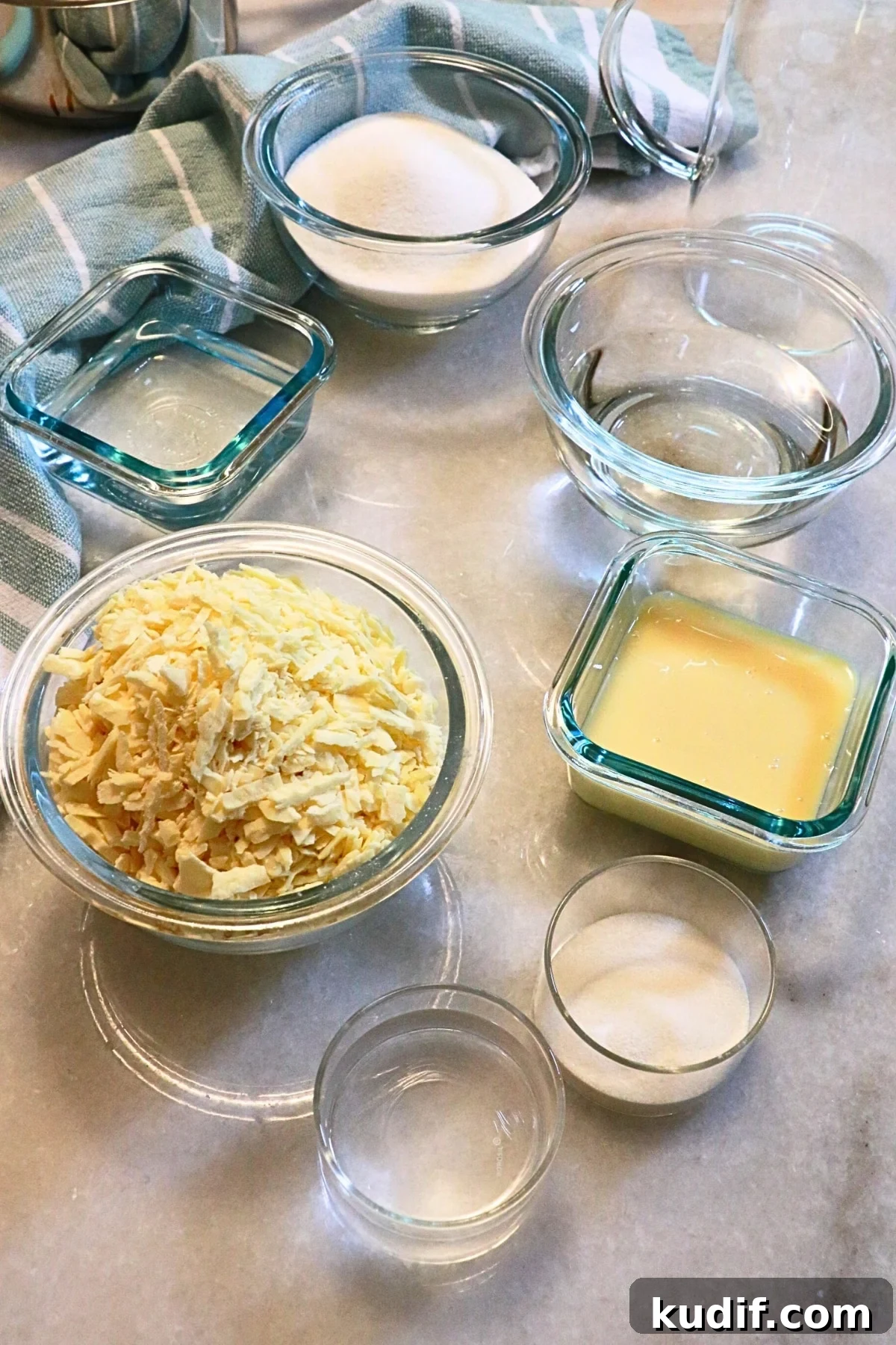 Glossy Mirror Glaze Cake Techniques and Recipe Guide 7 img 14487 6