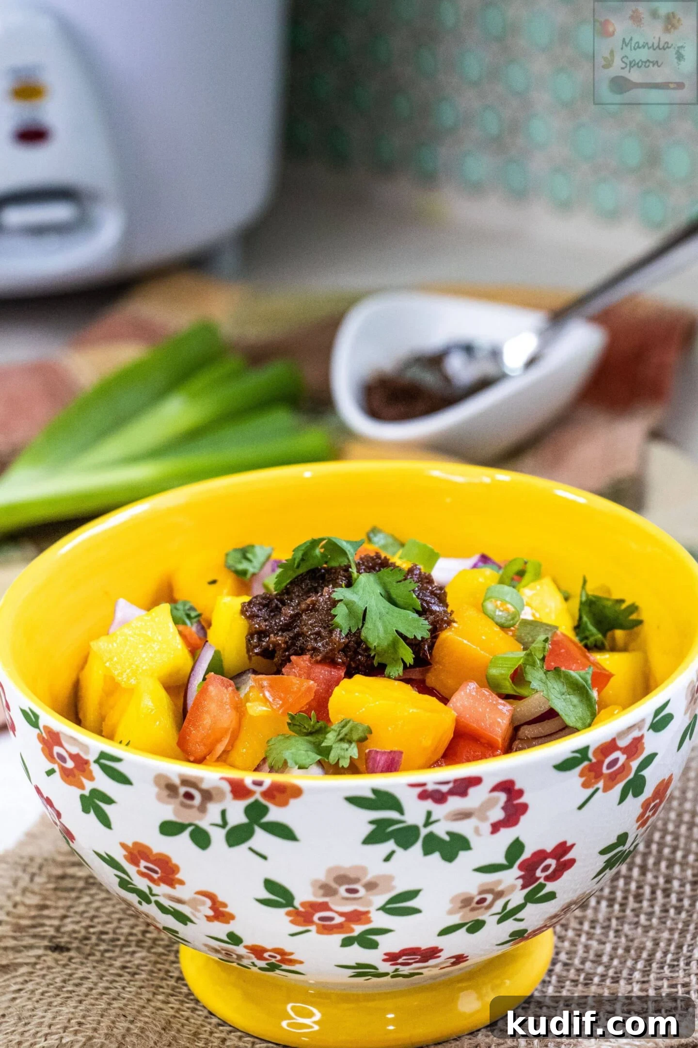 Filipino Mango Salad (Ensaladang Mangga) Mango Salad