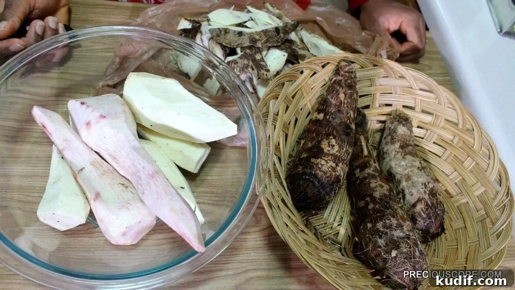 How to Make Authentic Ekwang: Step-by-Step Cameroonian Recipe 6 Bowls of peeled and unpeeled cocoyams.