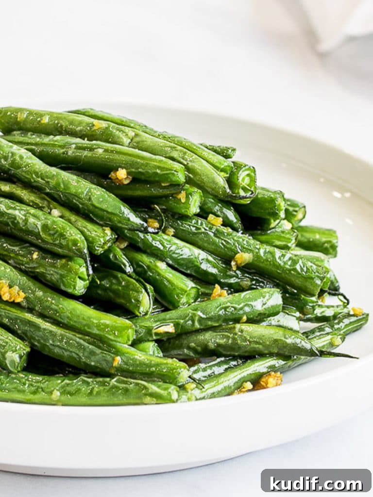 Chinese style dry fried garlic green beans, Din Tai Fung green beans