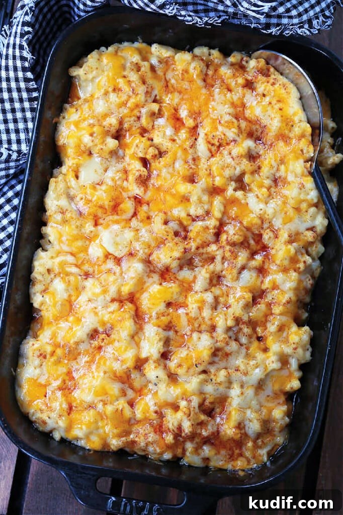 baked macaroni and cheese casserole in black dish