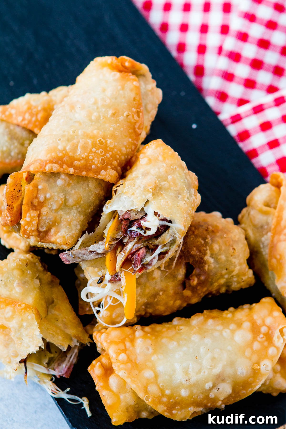 Cheesy, crunchy egg rolls that taste like a philly cheesesteak? Heck. Yes! Philly Cheesesteak Egg Rolls ohsweetbasil.com