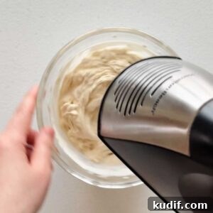 Biscoff Cookie Butter Whipped Cream Recipe: Light & Fluffy 4 Whipping cream