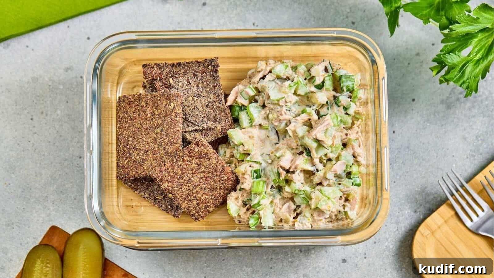 23 Quick Seafood Dinners for Any Night of the Week 7 Tuna Salad with Flaxseed Crackers