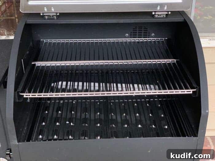 Camp Chef Woodwind WiFi Grill Review: Features, Performance & Tips 5 img 41725 4