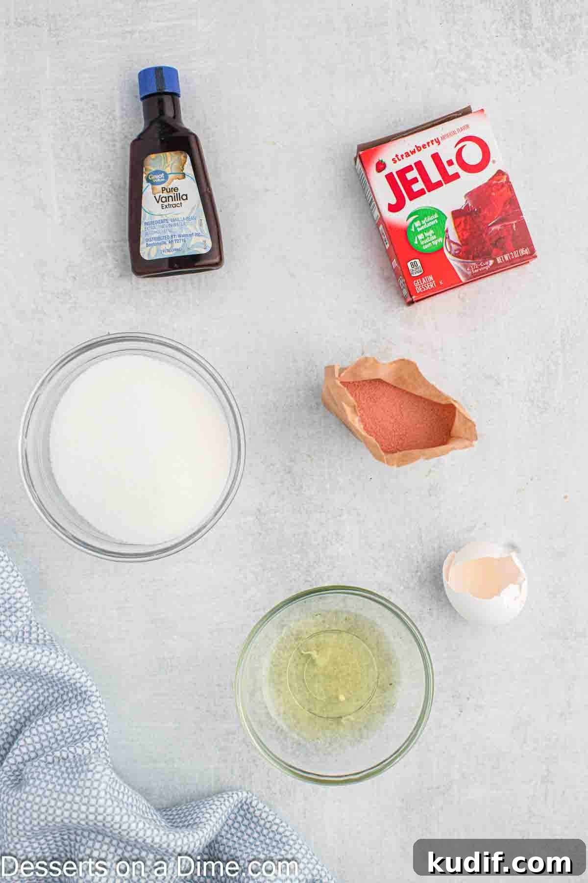 Gelatin Frosting Recipe: Smooth, Vibrant Jello Icing Ideas 3 Ingredients for Jello frosting - jello, egg whites, vanilla.