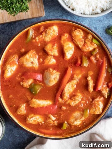 Chicken goulash with peppers.