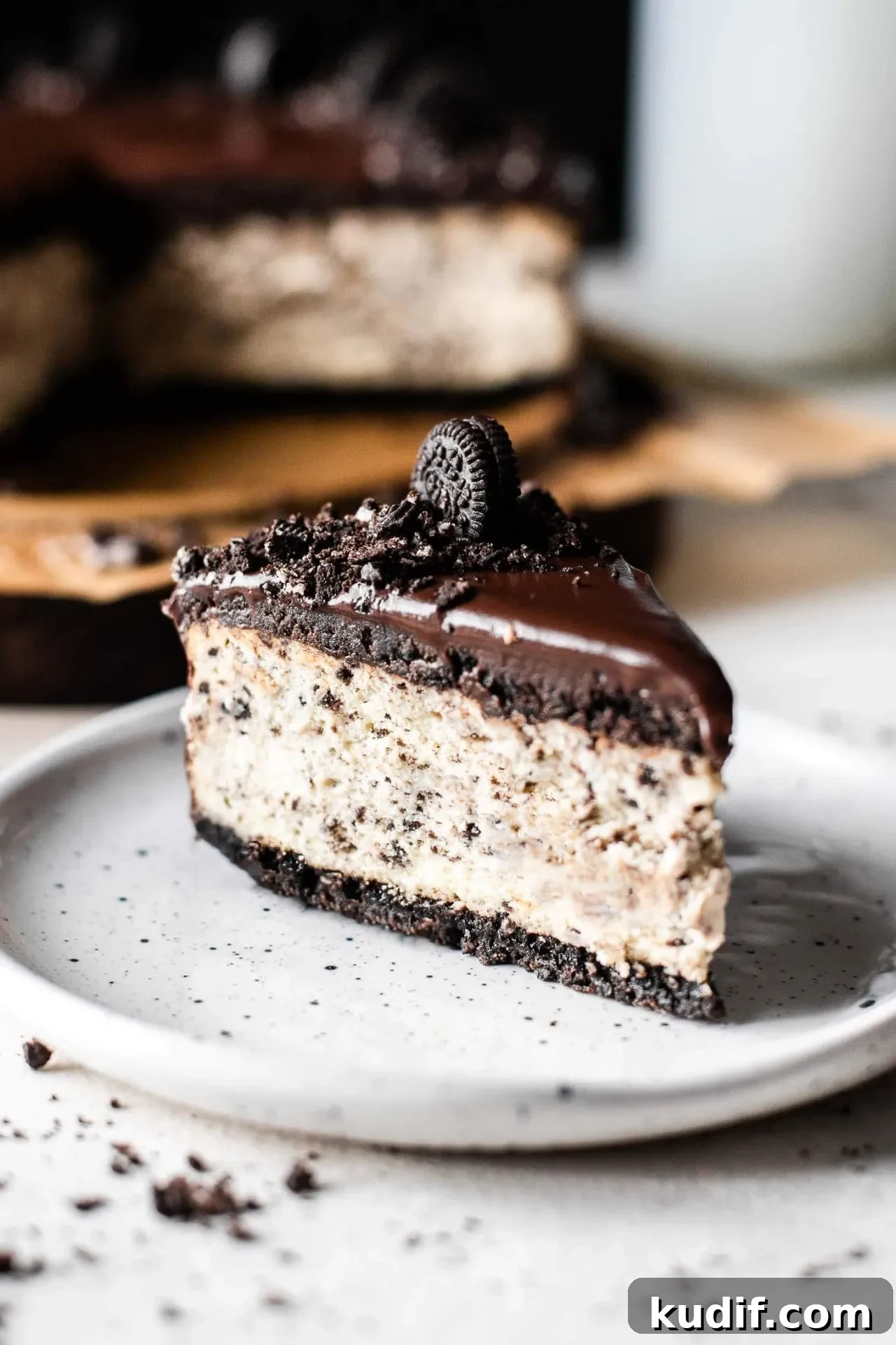Oreo Cheesecake Recipe: Creamy No-Bake Dessert with Oreo Crust 12 Oreo cheesecake slice in plate