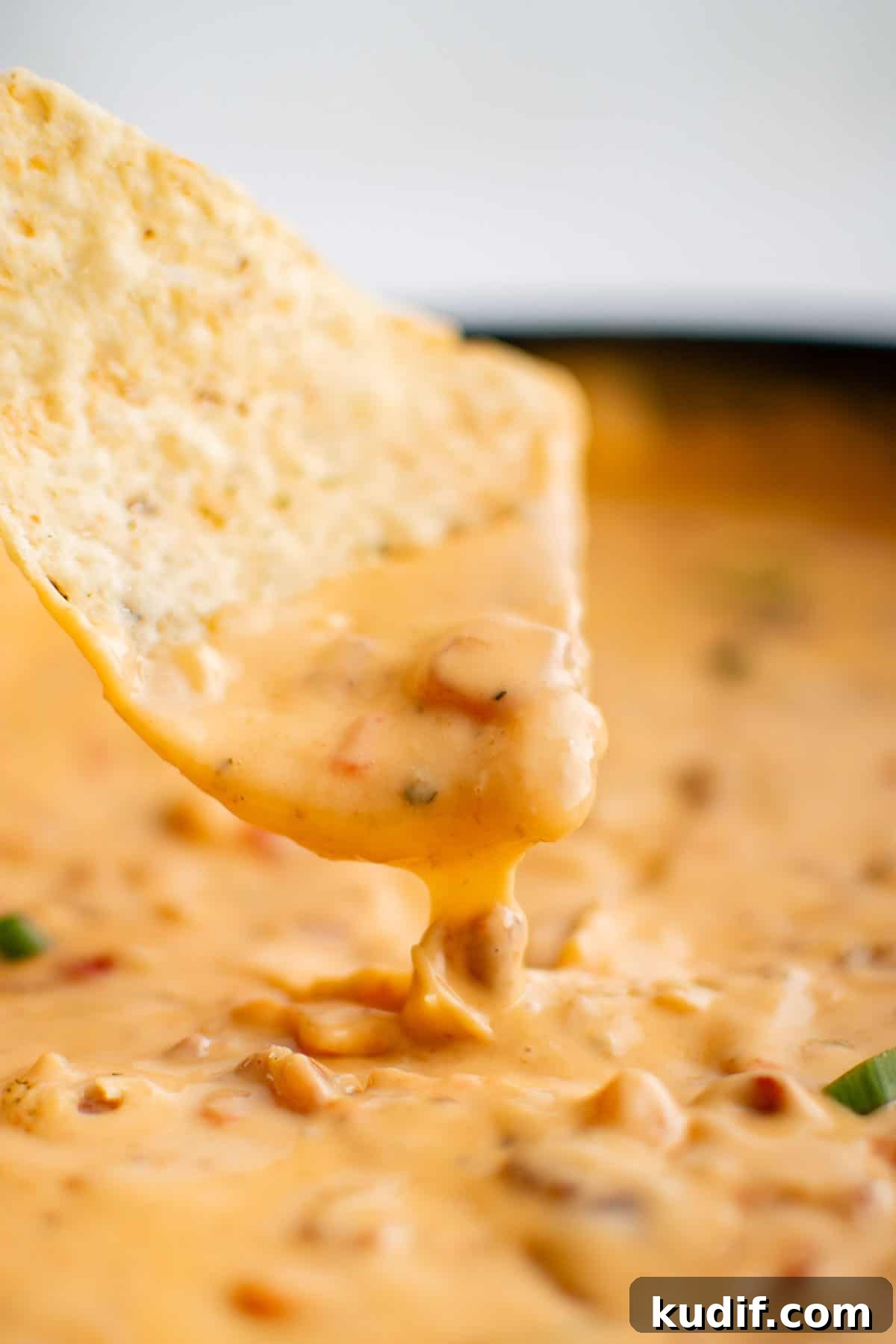 Creamy Bacon and Cheese Dip Recipe for Parties 3 bacon cheese dip on a chip