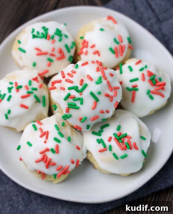 Roundup Image for Christmas Cookie Recipes 
