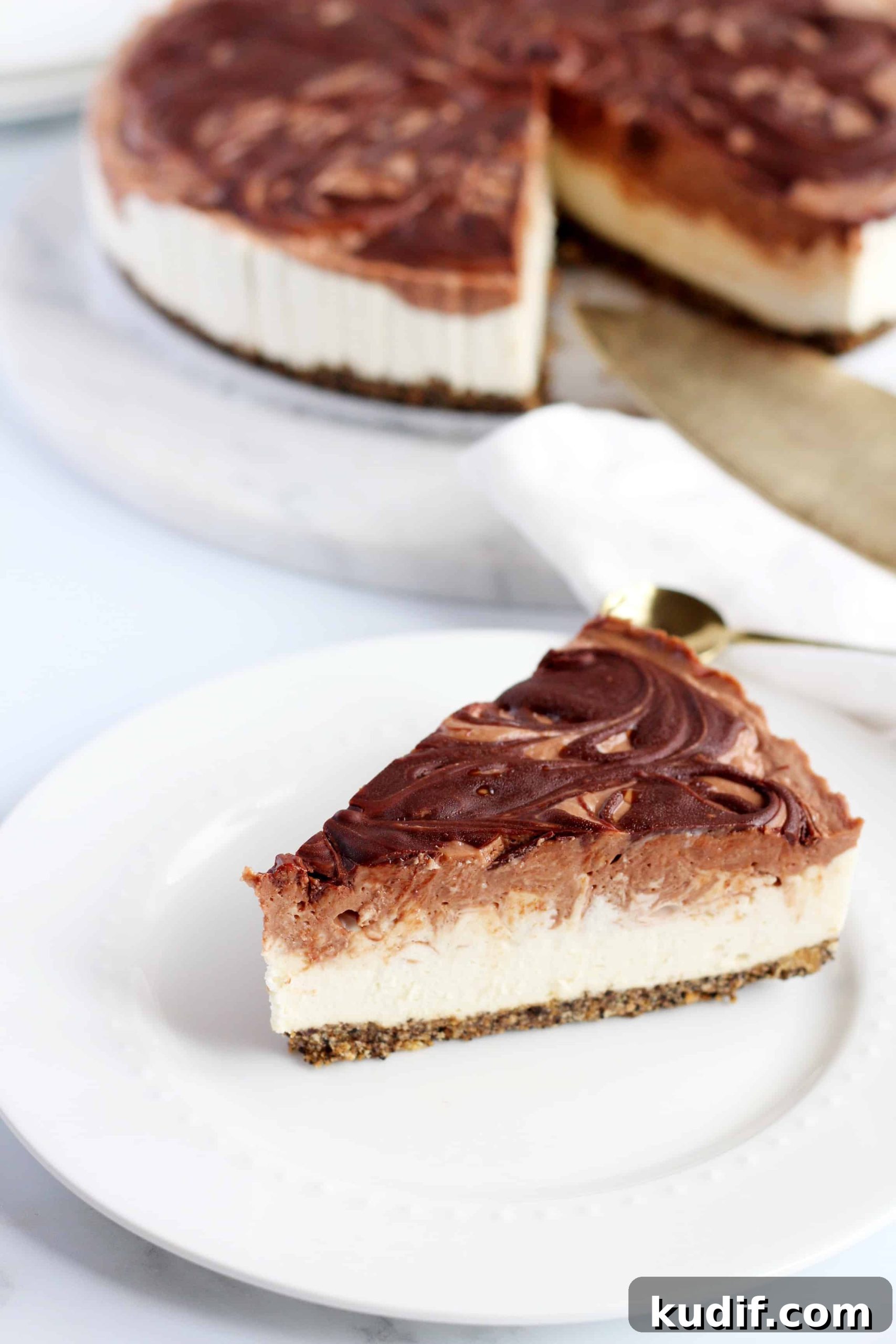 close up of Nutella Cheesecake slice