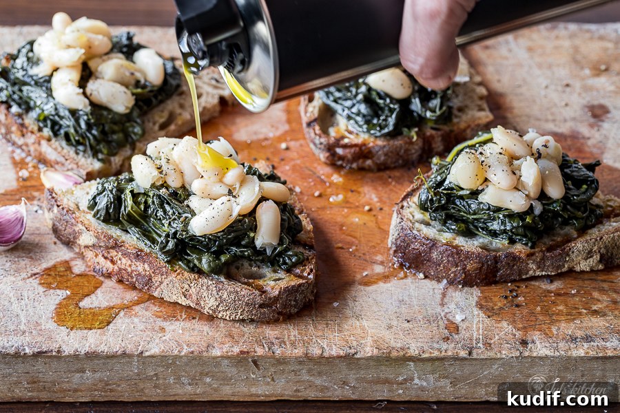Crostoni with Tuscan kale Crostoni with Tuscan kale