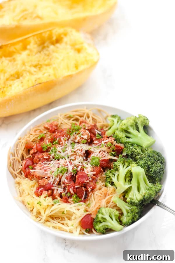 Spaghetti Squash Pasta Bowls with Savory Sauce and Veggies 8 Spaghetti Squash Pasta Bowls: a giant, healthy bowl of noodles!