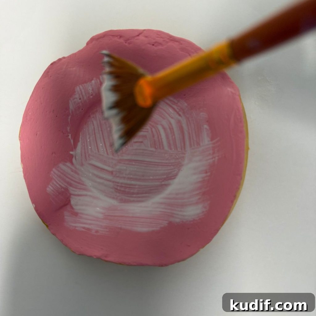 DIY Wavy-Edge Dish Tutorial Using Air-Dry Clay 12 img 93269 13