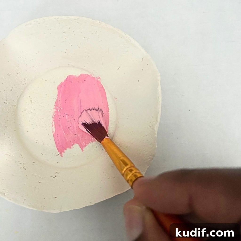 DIY Wavy-Edge Dish Tutorial Using Air-Dry Clay 8 img 93269 7